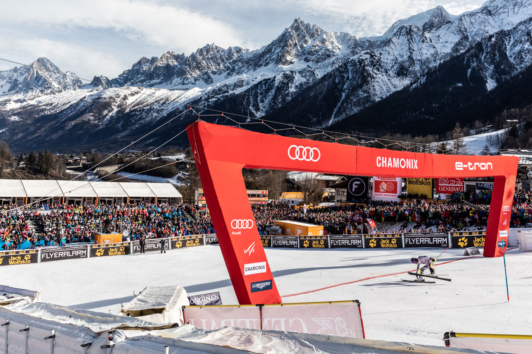 Ski alpin : les descentes de Chamonix annulées en raison des